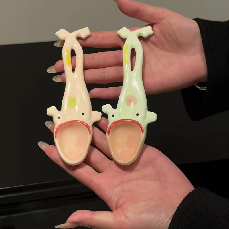 Creative Frog Spoon Ceramic Long Handle Spoon Household Quirky Soup Spoon Dessert Spoon Restaurant Household Kitchenware