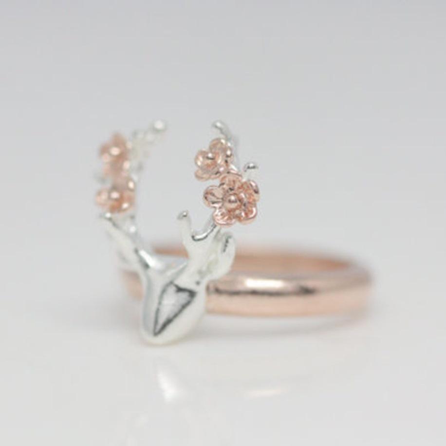 SanJie Two-Color Deer Ring: European & American Christmas Gift, Copper-Plated Rose Gold Jewelry 