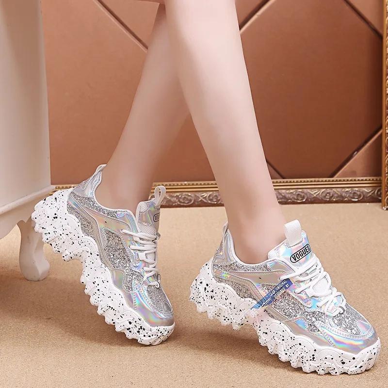 Fashion Bling Women Shoes Dad Chunky Sneakers Women Luxury Comfortable Glossy Thick Sole Ladies Platform Wave Bottom Trainers Red Sliver