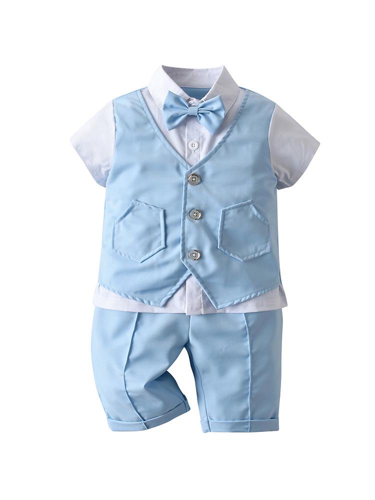 Completo Due Pezzi Estivo da Ragazzo Stile Gentiluomo Britannico: Top a Maniche Corte e Papillon