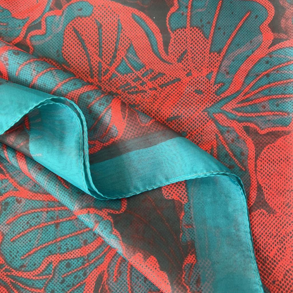 Elegant Flower Print Scarf Thin Smooth Mulberry Silk Shawl Casual Outdoor Sunscreen Windproof Scarf, Mulberry Silk, Very Light Fabric