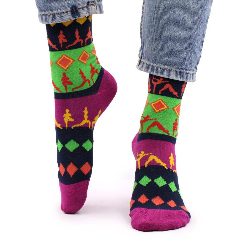 2x Yoga Socks Small/Medium – Yoga Poses