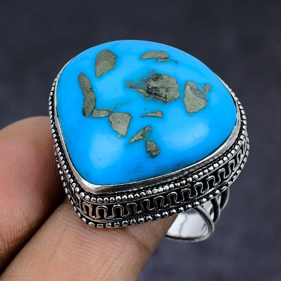 

Natural Turquoise Gemstone 925 Sterling Silver Jewelry Ring Size 8.5 O9M84