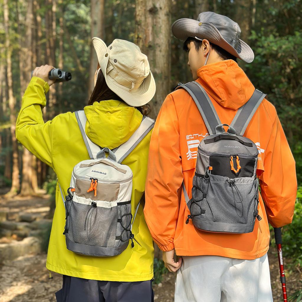 Schoolbag Korean version of simple large-capacity backpack men's and women's 1011 new splicing outdoor mountaineering bag sports backpack