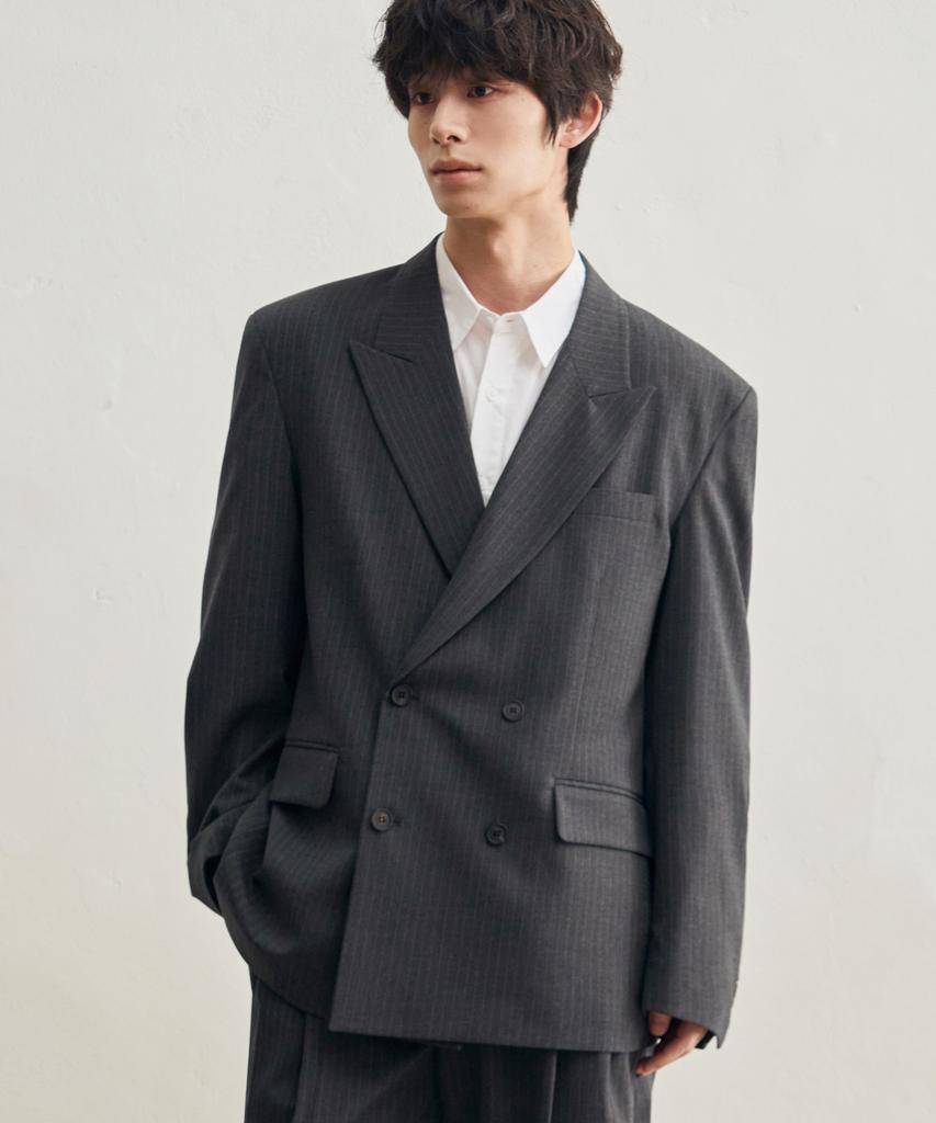 Rotember Double-Breasted Striped Blazer [Charcoal]
