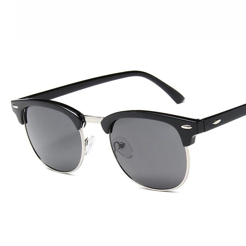 Men's and Women's Retro Polarized Sunglasses Women's Fashion Street Photography Trend Versatile Sunglasses UV400 Shades Eyewear