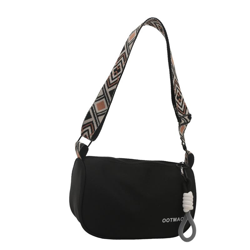 

Новые женские сумки Модные и универсальные сумки-пельмени Повседневные спортивные широкополосные сумки через плечо Легкие и простые сумки через плечо