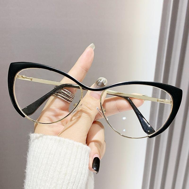 Retro Cat Eye Sunglasses Metal Frame Anti Blue Light Glasses Cat Eye Computer High Definition Blue Light Blocking Eyewear UV400