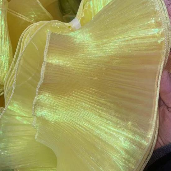 

1 метр 14 см шириной переливающаяся органза градиент плиссированное эластичное кружево трехмерный наряд русалки юбка аксессуары кружево в виде лепестков лотоса 1Meters жёлтый