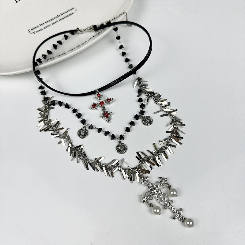 Luxury Vintage Chain Imitation Pearl Chain Necklace For Women Punk Cross Pendant Choker
