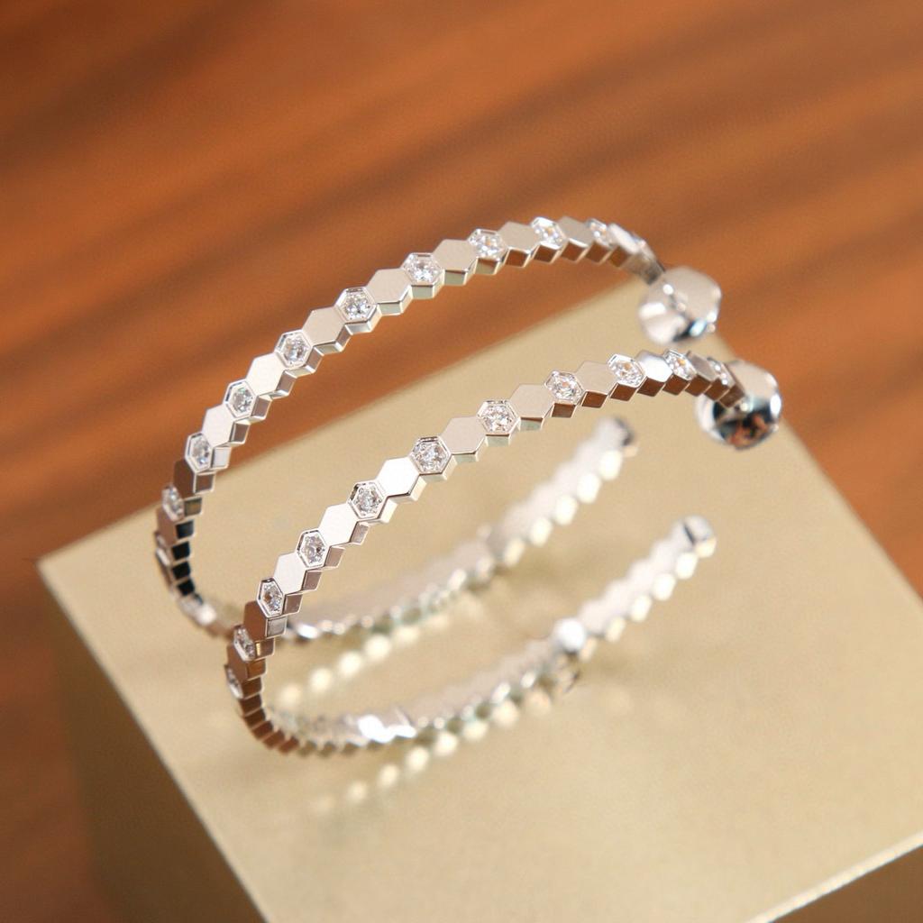 New Hot Brand Vintage Love Earrings for Women Gift Luxury Jewelry Fashion Diamond Designer Big Eardrop 925 Sliver Stud Earrings