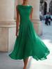 Elegantes Urlaubs-Partykleid mit geschwungenem Ausschnitt - Kollektion 2026