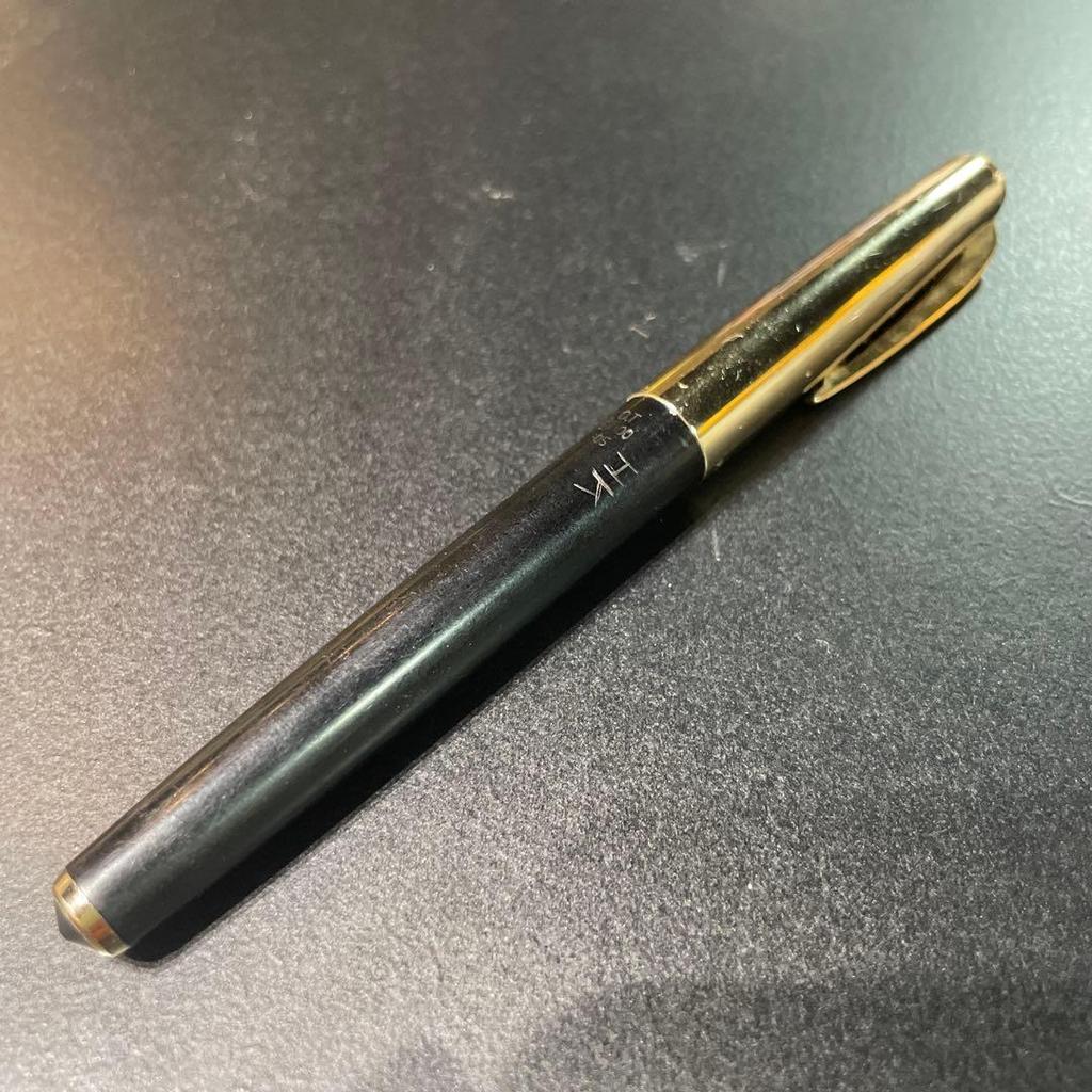Used PILOT Fountain Pen Black Gold Body K14