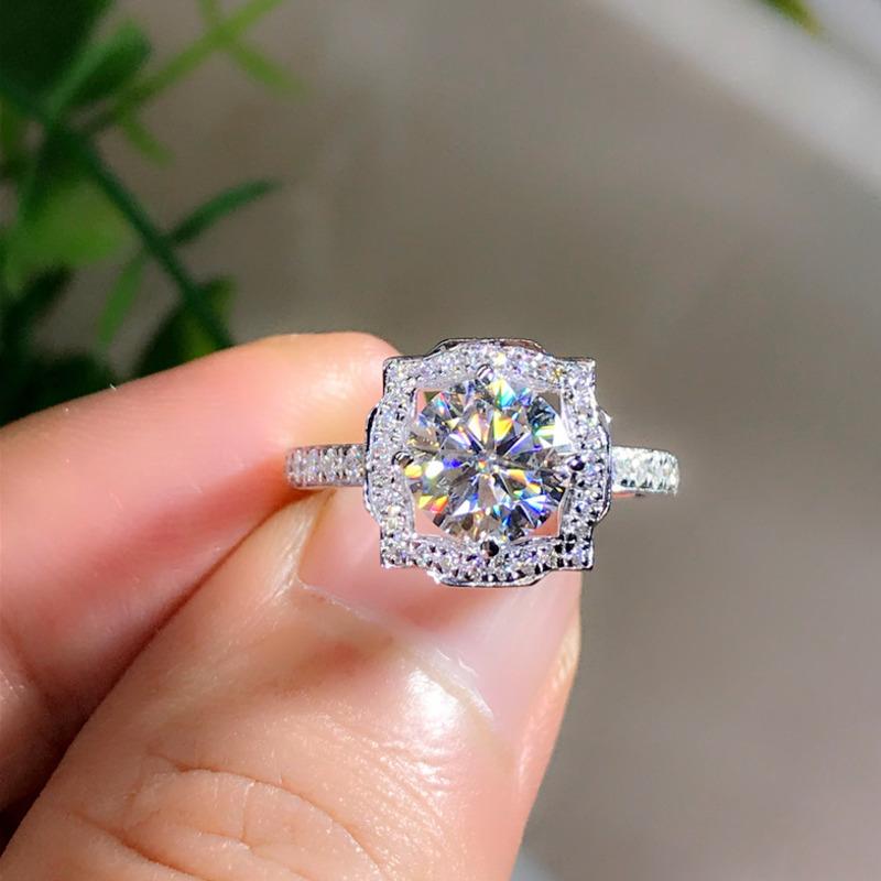 BELLA BOX Neues, modisches, wunderschönes Set mit acht Herzen und acht Pfeilen für Damen, quadratischer Charme, Verlobung, Jahrestag, Schmuck