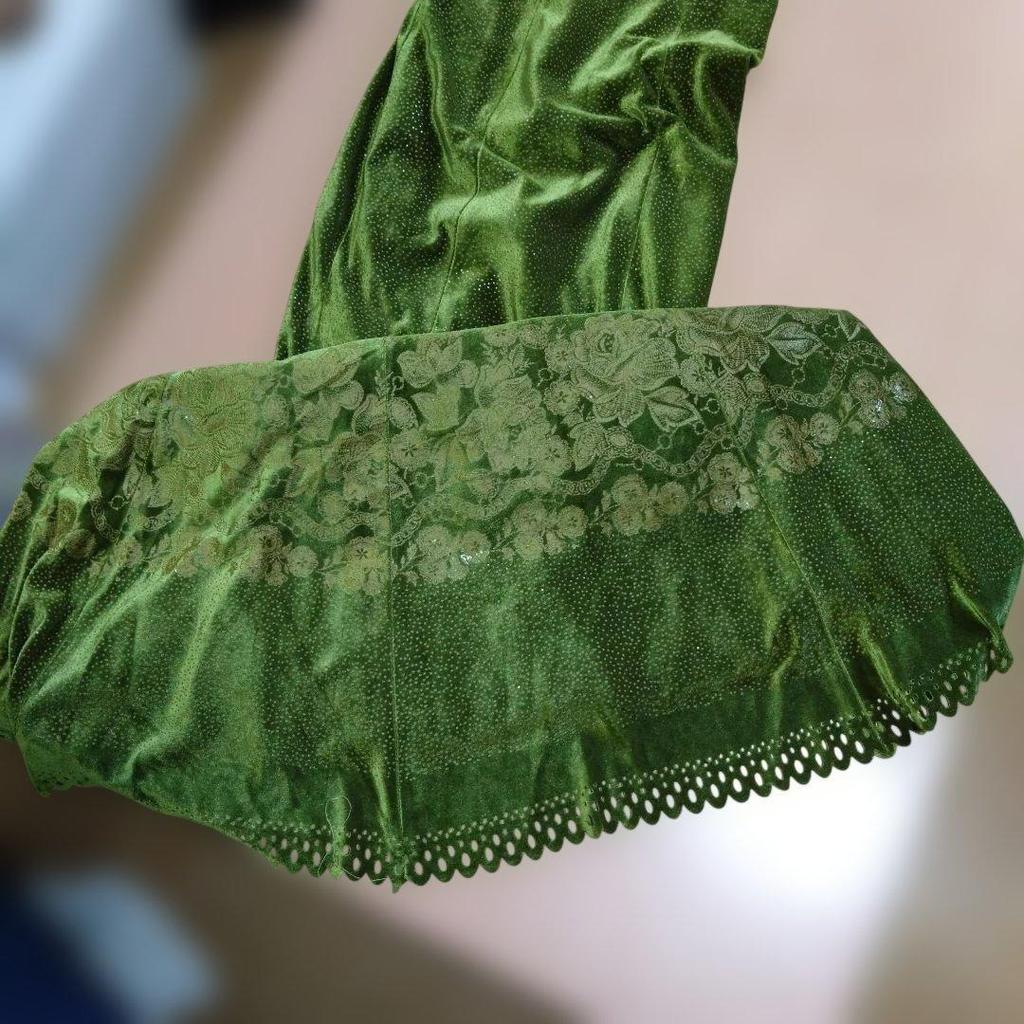 Used Velor long dress with green ribbon