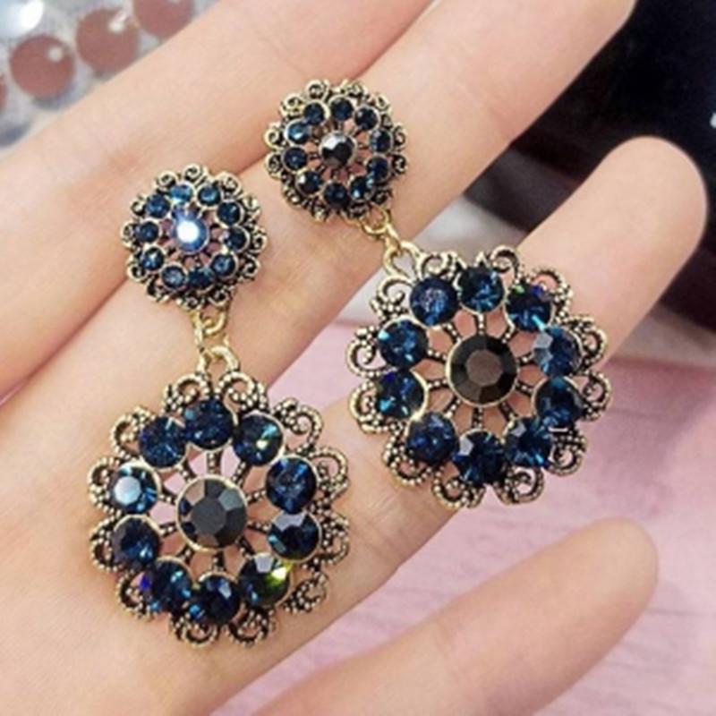 

Sweet Girl Dress Earrings Korean Version Fashion New Blue Crystal Exaggerated Personality Wild Tassel Temperament Long Earrings