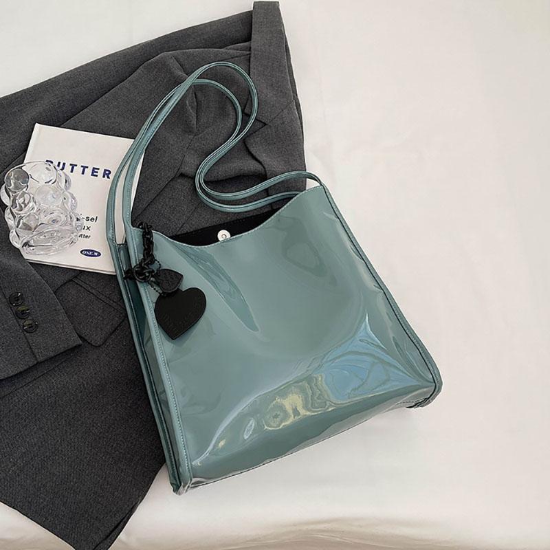 Red Patent Leather Large Capacity Tote Bag Classic Texture Shoulder Underarm Bag Lady Fall Winter New Fashion Commuter Pack