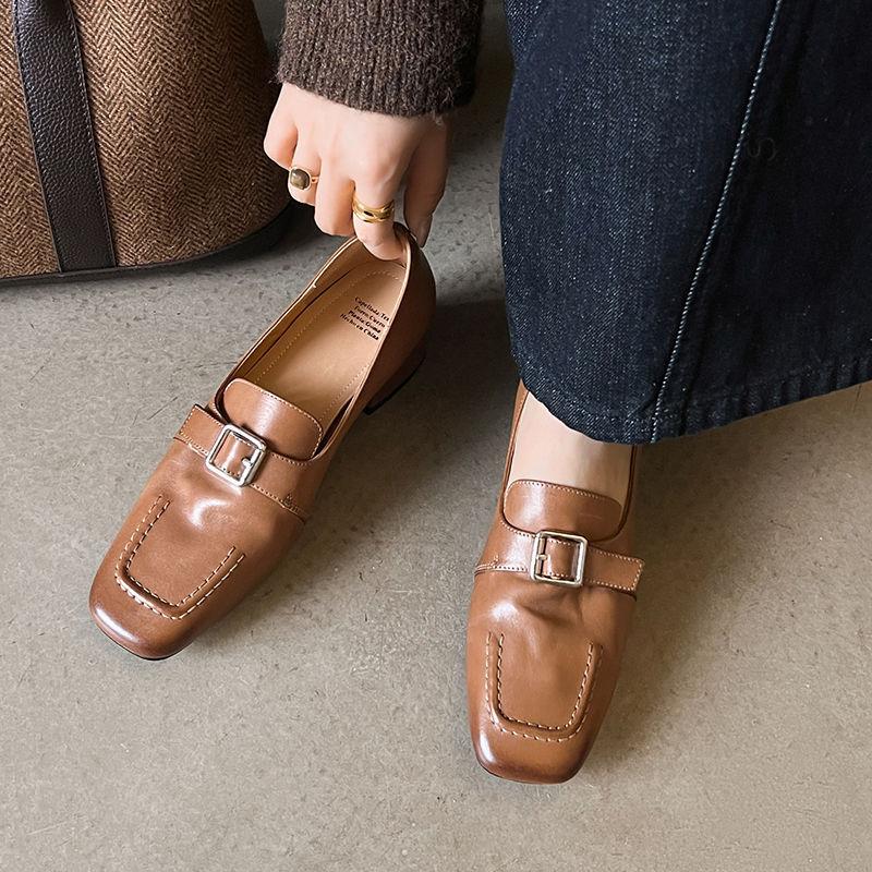 Washed cowhide 34-40 yards 2025 autumn square head middle heel deep mouth single shoes women's shoes square buckle loafers
