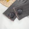 Hengyuanxiang Kids' De Velvet Thermal Pom-Pom Gloves