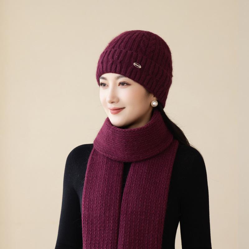 Autumn And Winter Hats, Women'S Velvet Ear Protectors, Warm Versatile Wool Hats, Temperament Mother Hats, Fashionable Knitted Hats