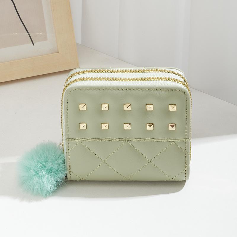 New Women's Wallet Clutch Bag, Short Change Bag, Diamond Rivet Hairball Decorative Card Bag, One Piece.