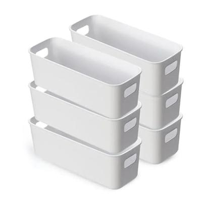 Organización y almacenamiento en el hogar – Estanterías