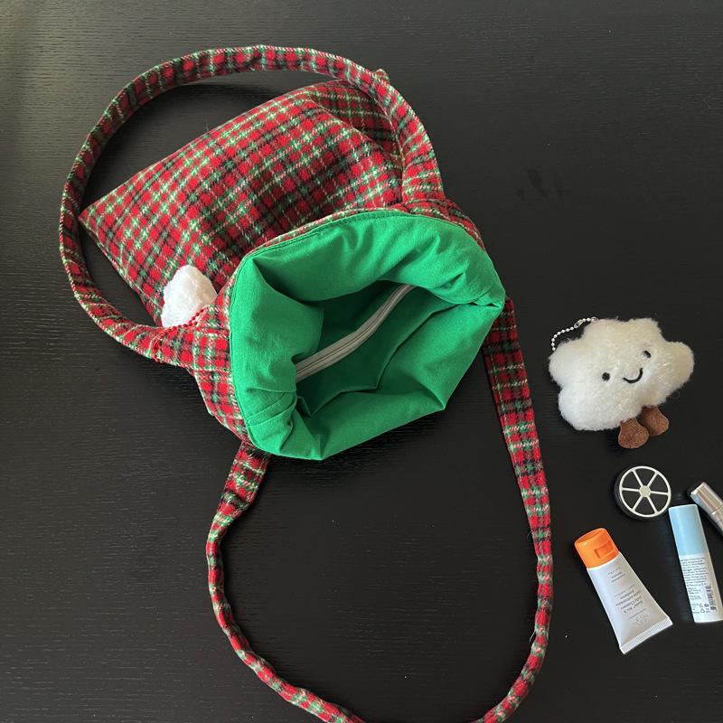 

Autumn new wool plaid shoulder bag classic red and green contrasting woolen bag temperament versatile design women s bag