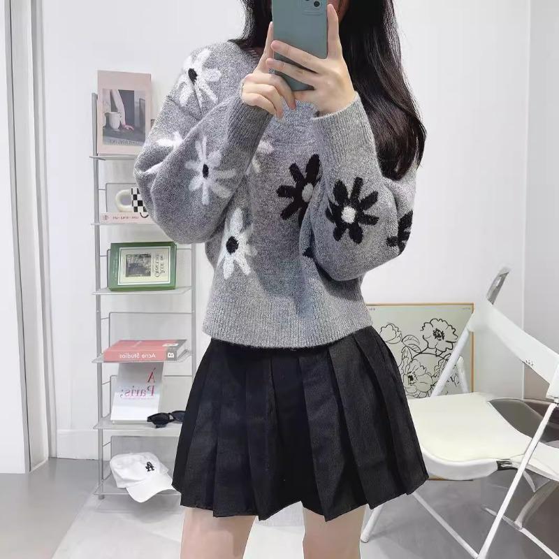 Women's Autumn and Winter Fashion Versatile French Round Neck Long Sleeve Pullover Daisy Jacquard Gray Knit Sweater