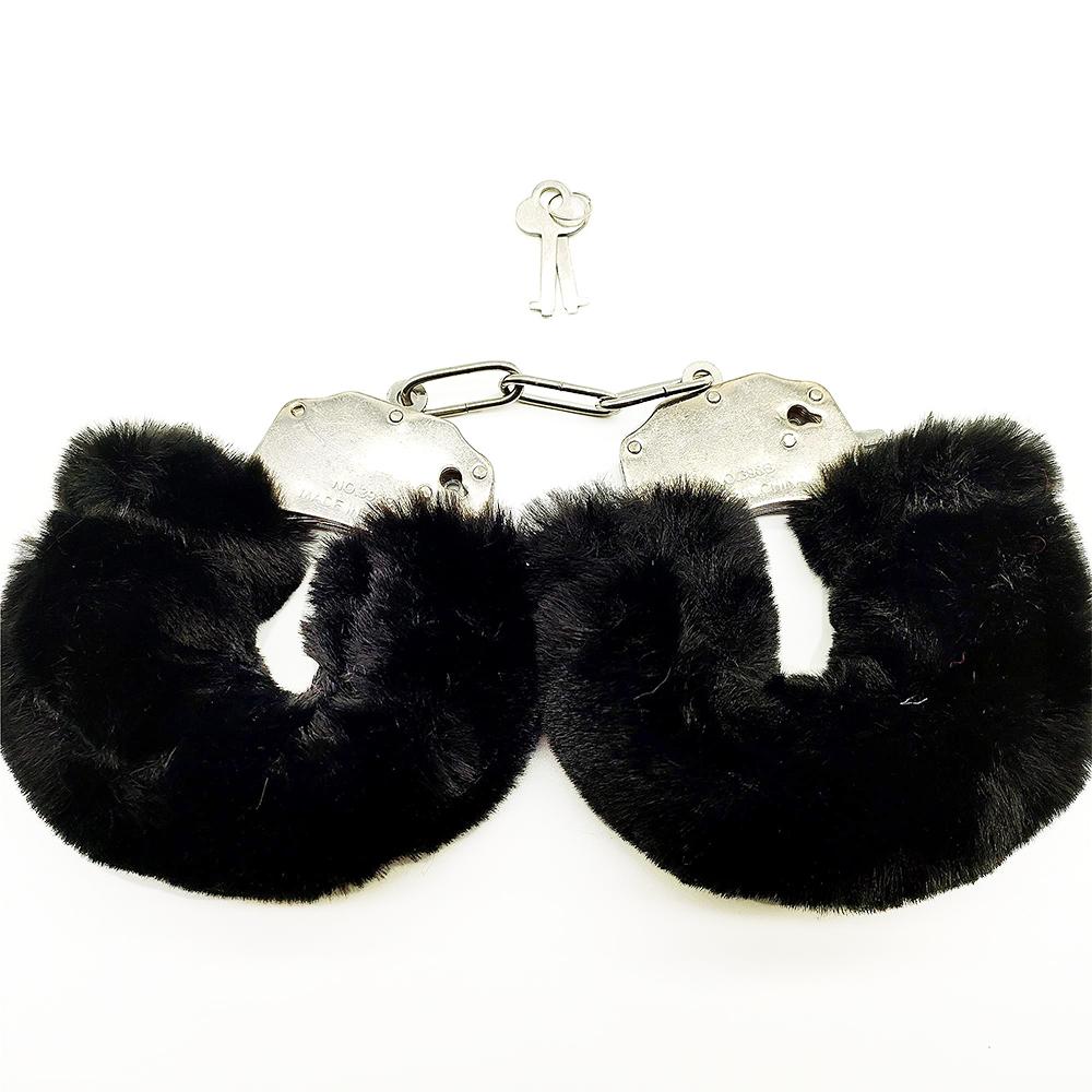 Plush Handcuffs Metal Alternative Tools Shackle Handcuffs SM Training Equipment Binding Adult Sex Toys for Women and Couples