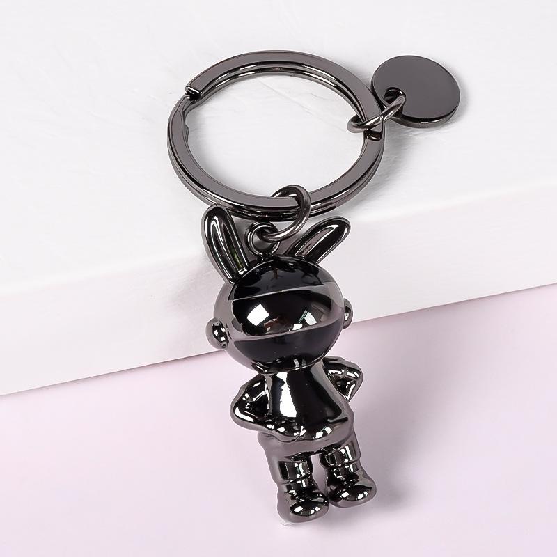 Light luxury woven rope car keychain, astronaut bunny jewelry key chain, cute pendant pendant for men and women