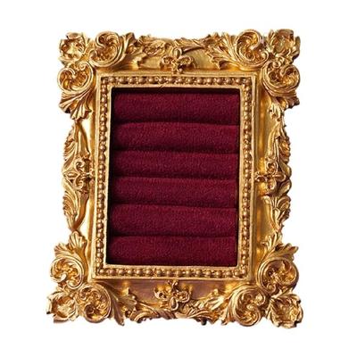 Creazione di gioielli e bijoux – Portagioie ed espositori per gioielli