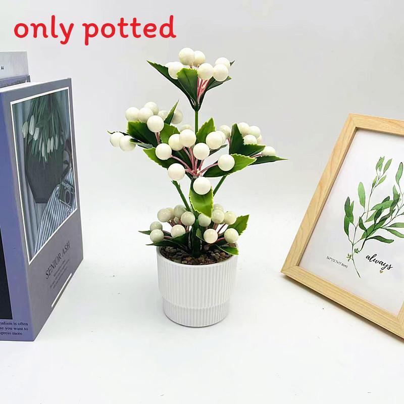 Potted Simulated Berry Plant Artificial Green Plant With Stone Decoration