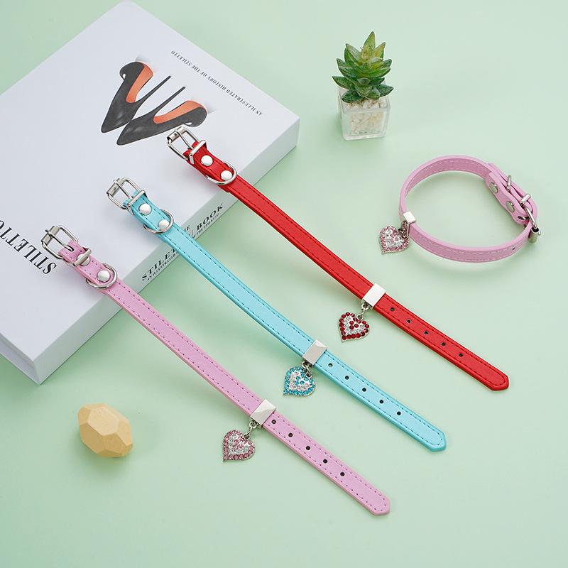 New Cute Pet Collar with Heart Pendant and Safety Buckle for Dogs and Cats