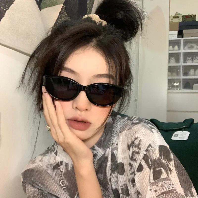 New Fashionable Versatile Cat Eye Sunglasses Women Casual Hip-Hop Sun Glassess Outdoor Travel Skiing Sunglasses For Female