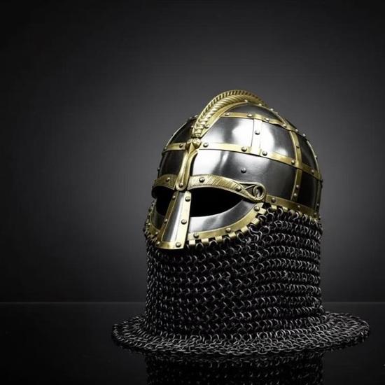 Handmade Steel Viking Helmet with Chainmail Aventail Nordic Warrior Armor LARP Cosplay
