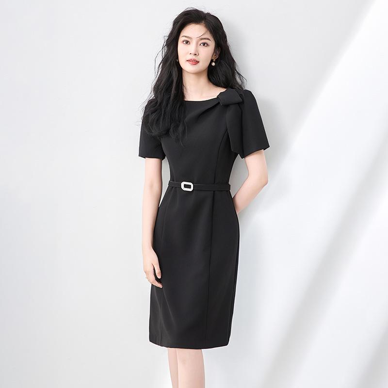 Quiet Luxury Bow Adorned Summer Dress - Elegant Waist-Hugging Style