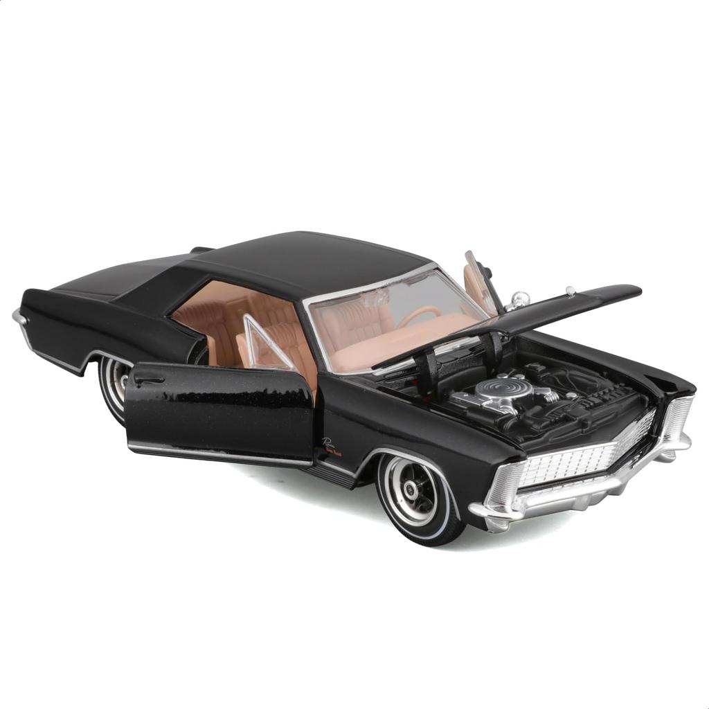 Maisto Scale Diecast Model of a 1965 Buick Riviera in Black 1/26 (31214 BK)