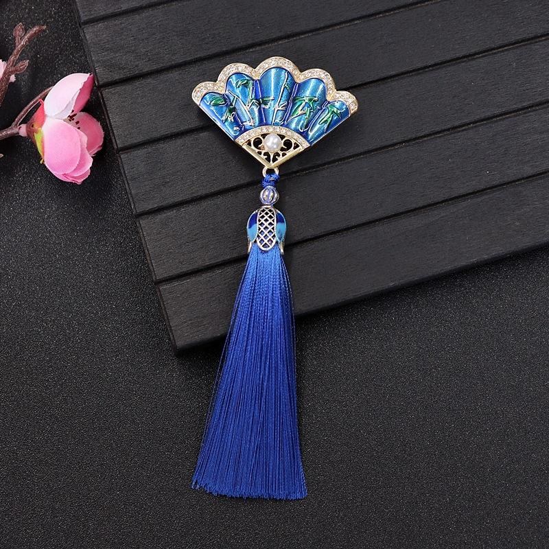 

Китайская классическая эмалевая брошь с бахромой женская чонсам прижимная планка подвеска корсаж ретро булавка-веер универсальные аксессуары