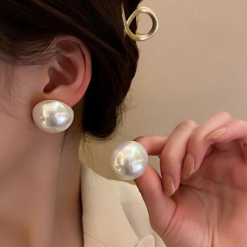 2.0CM Big Imitation Pearl Round Stud Earrings Minimalist Trend Statement Brincos for Women Geometric Party Wedding Girl Gifts
