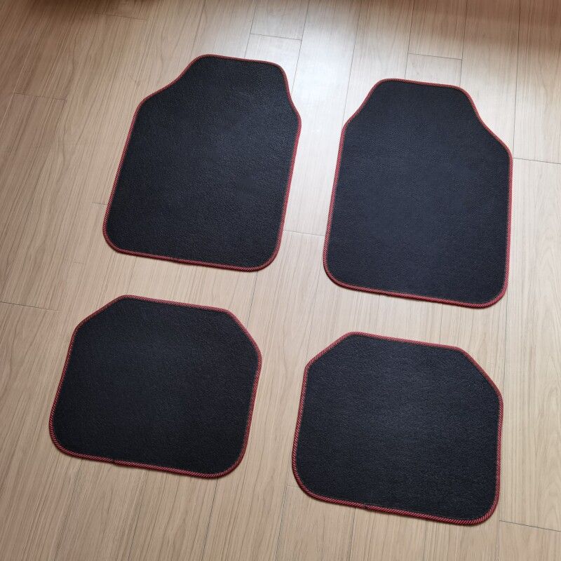 Suede Car Foot Mat Universal Floor Mat Surrounded by Protective Pad Carpet Car Foot Mat Wear-Resistant Non-Slip Mat Flame Retardant Mat