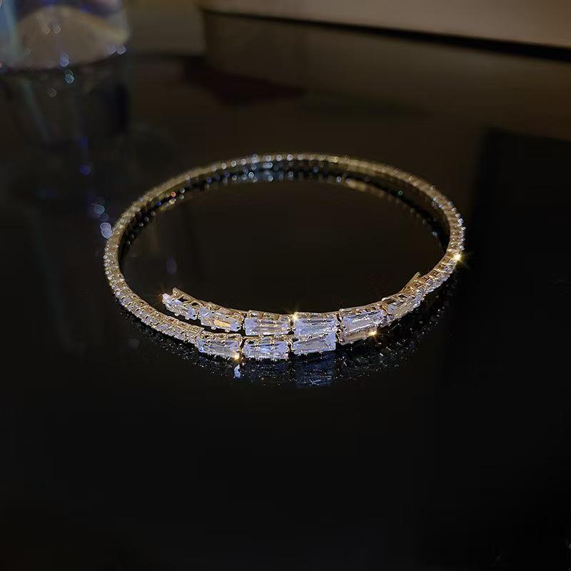 Zircon Bow Open Bangle: Stylish and Versatile Bracelet for Women