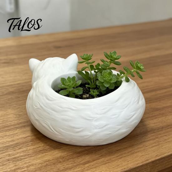 Talos 3D Printed Sleeping Cat Flowerpot, Mini Desktop Planter, Decorative Plant Holder for Succulents Small Green Plants