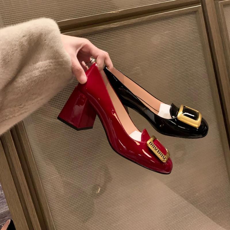 Fashion Women's Heel Shoes 2025 New Spring French Round Head Square Buckle Shallow Mouth Thick Medium High Heel Shoes Women