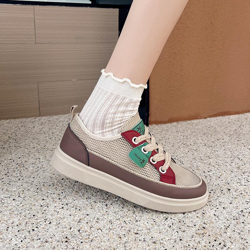 Women's Shoes New Spring Leather Casual Board Shoes with Skirts Versatile and Not Tired Feet Soft-soled Sports Shoes