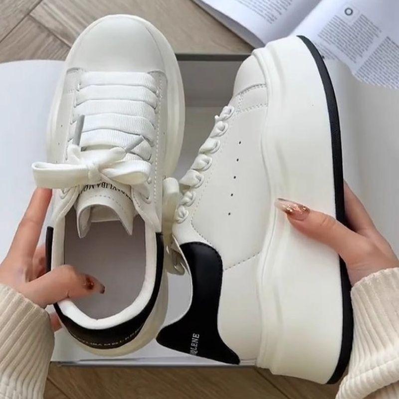 

Женские туфли на толстой платформе с увеличением роста, лето 2025, маленькие белые туфли, универсальная белая спортивная и повседневная обувь, ультралегкие для интернет-знаменитостей 40 чёрный
