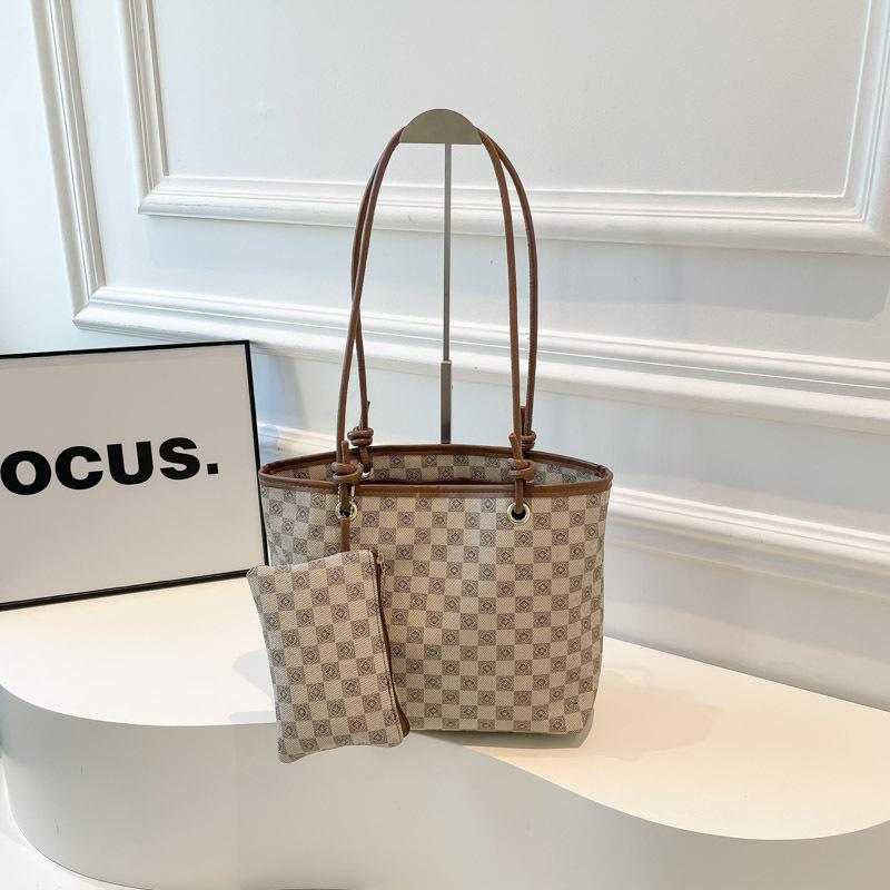 Two-piece set women's bag large capacity shoulder bag retro plaid handbag new bag hand bag