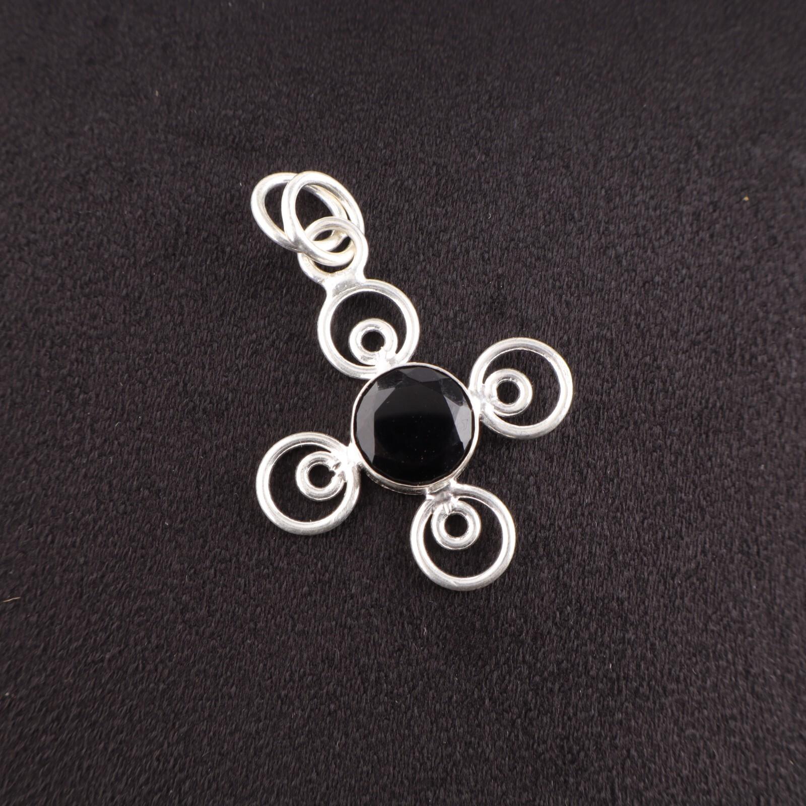 

Black Onyx Gemstone 925 Sterling Silver Jewelry Handmade Pendant Gift For Wife PP-41-21