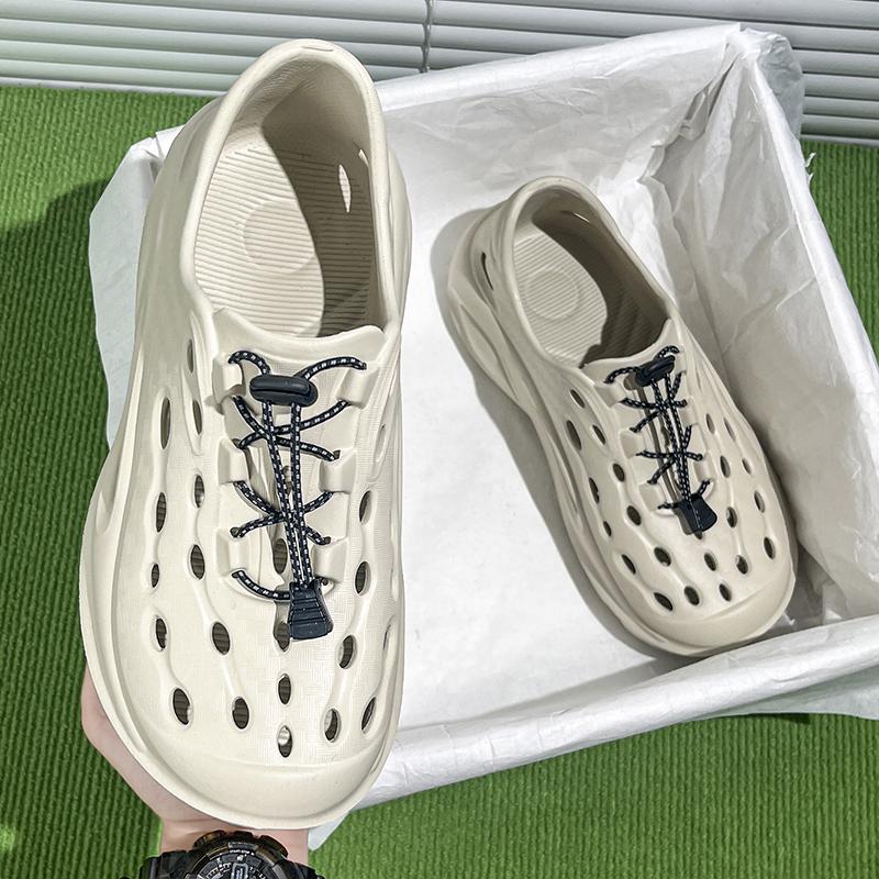 Fashion Trendy Men's Sandals Outdoor Wear Thickened Anti-slip Wear-resistant Fashion EVA Moulded Couples Clog Shoes Wholesale