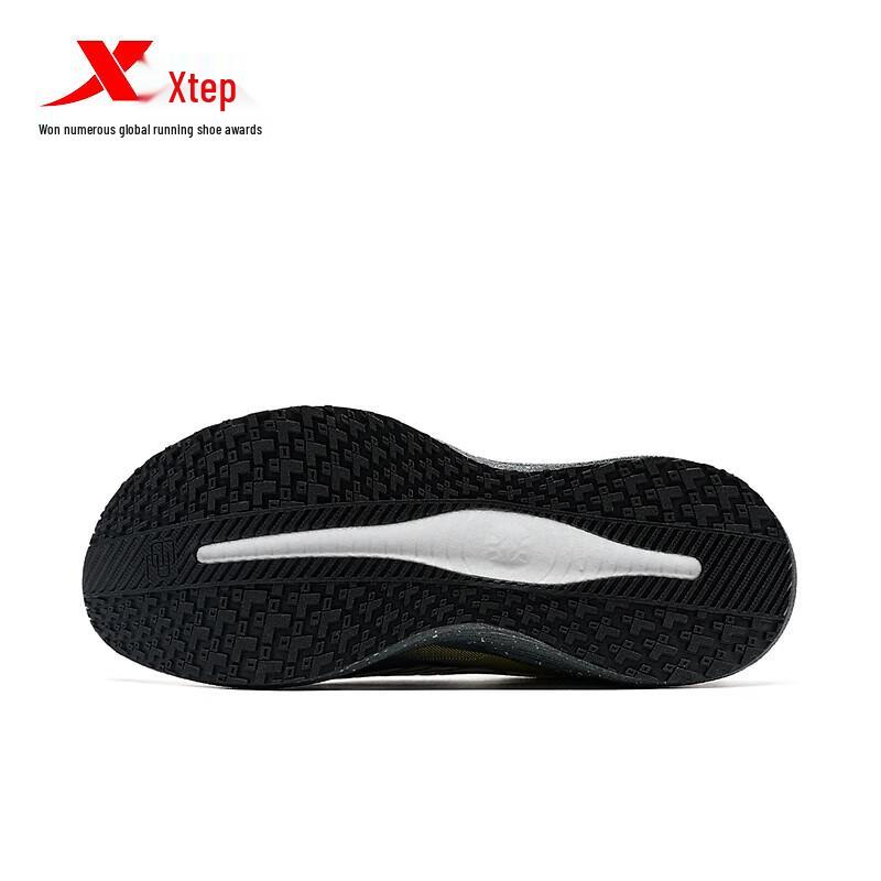 XTEP Men's Mesh Stable Running Shoes 976419110003