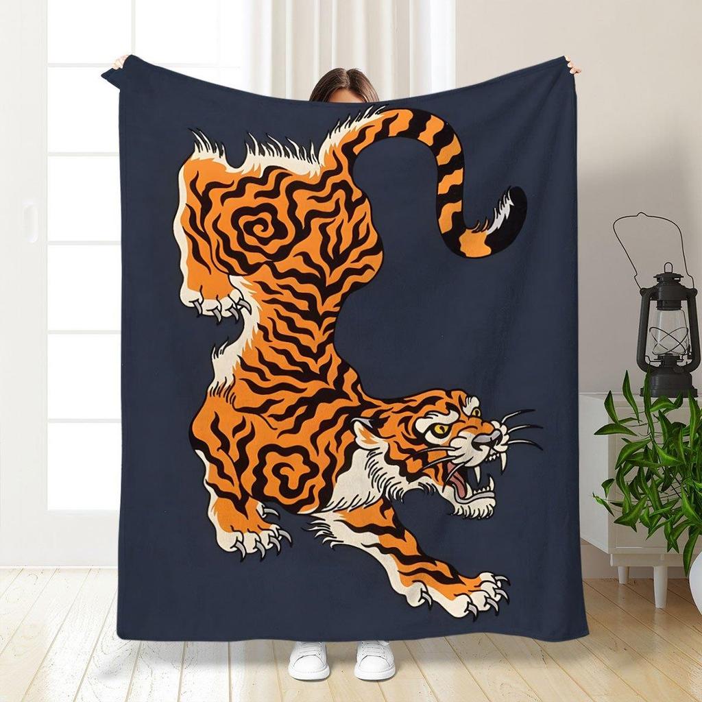 Tiger Fleece Blanket Japanese Style Animal Art Design Soft Cozy Throw Home Decor for Living Room or Bedroom Gift for Animal